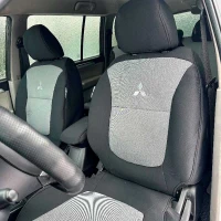 Чехлы на Mitsubishi Pajero Sport из гобелена черно-серые Чехлы на Mitsubishi Pajero Sport из гобелена черно-серые