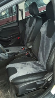 Чехлы Ford Focus III из экокожи и велюра