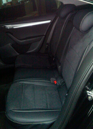 Чехлы на Skoda Octavia A7 из алькантары и экокожи (Шкода Октавия А7)