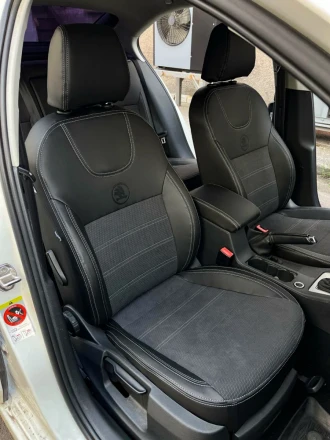 Чехлы на Skoda Octavia A7 (Шкода Октавия А7) из экокожи и итальянской алькантары Comfort Plus 2