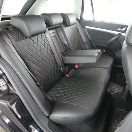 Чехлы на Skoda Octavia A5 рестайл (Шкода Октавия А5) из экокожи Eco Grand