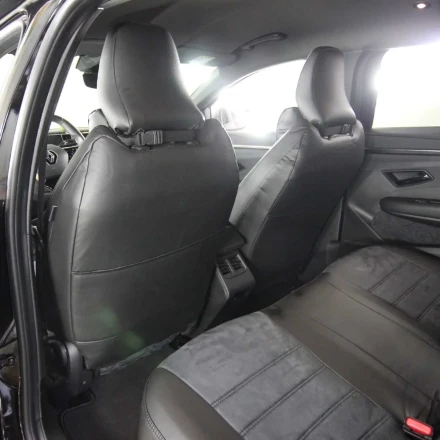 Чехлы на Renault Megane E-Tech Electric из экокожи и антары ELA2020P