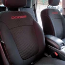 Чехлы на Dodge Journey 5 мест из гобелена с тиснением по центру