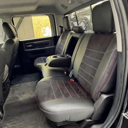 Чехлы на Dodge RAM 1500 IV (Додж Рам 1500 4) из экокожи и антары ELA2020P