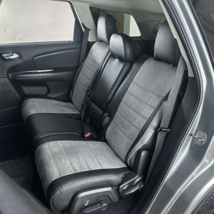 Чехлы на Dodge Journey 5 мест из экокожи и антары ECLA2020