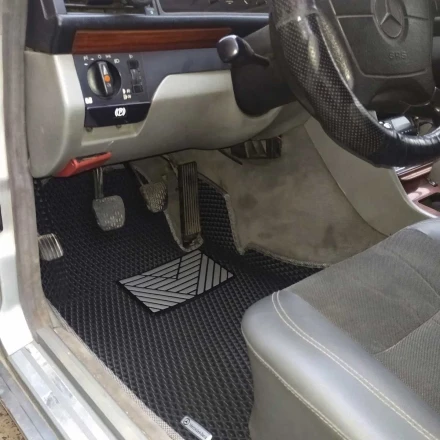 3D EVA коврики с бортами до 5 см на Mercedes-Benz W124 (Мерседес-Бенз В124)