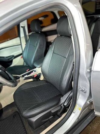 Чехлы на Ford Focus III (Форд Фокус 3) из экокожи Sport 3