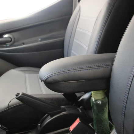 Чехлы на Nissan e-NV 200 (Ниссан е-НВ 200) из экокожи Eco Lazer (7 мест)