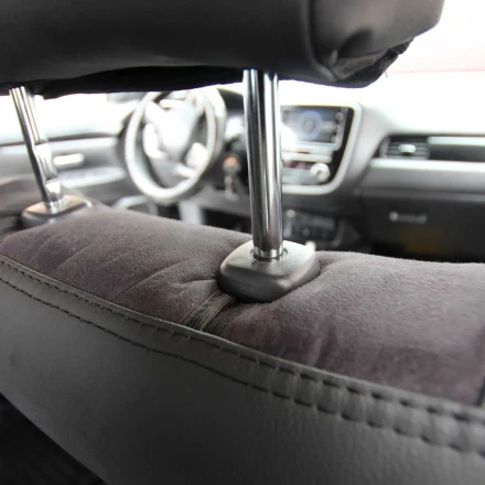 Чехлы на Mitsubishi Outlander III из экокожи и антары Antara