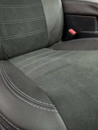 Чехлы на Subaru Outback V (Субару Аутбек 5 С) из экокожи и польской алькантары Comfort Plus 3