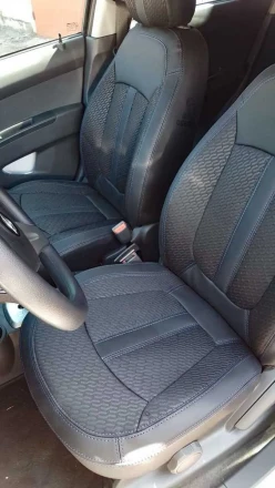 Чехлы на Chevrolet Spark M300 (Шевроле Спарк) из экокожи и ткани Comfort Plus 3