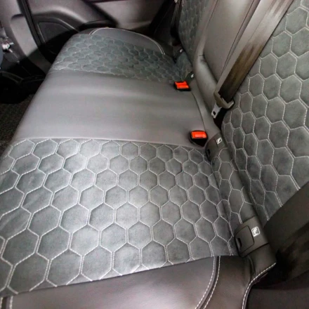 Чехлы на Nissan Qashqai III (Ниссан Кашкай 3) из экокожи и антары Vip Elite