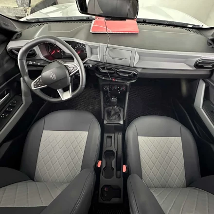 Авточехлы модельные на Renault Duster III из экокожи EP