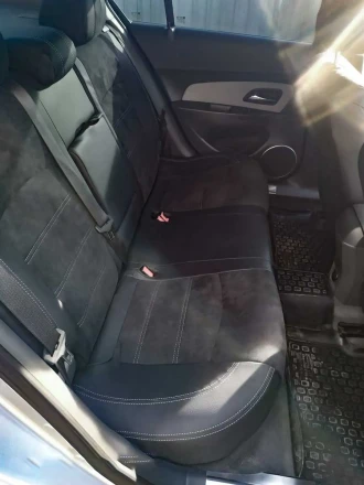 Чехлы на Chevrolet Cruze из экокожи и антары Sport 3