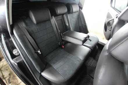 Чехлы на Skoda Octavia A5 из экокожи и антары ELA2020P