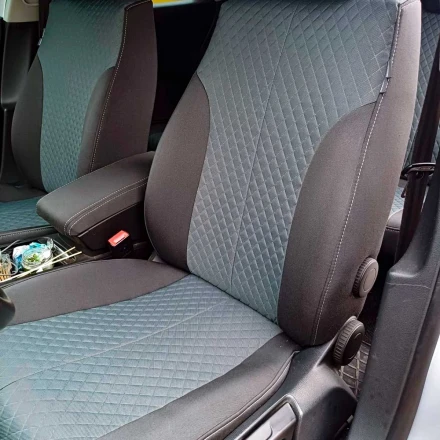 Чехлы на Volkswagen Passat B6 (Фольксваген Пассат Б6) из ткани