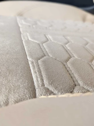 Чехлы на Volkswagen Golf Plus (Фольксваген Гольф Плюс) из экокожи и польской алькантары с прострочкой соты Comfort Plus 3