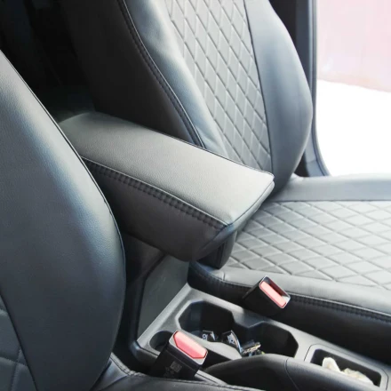 Чехлы на Renault Duster III (Рено Дастер 3) из экокожи EG