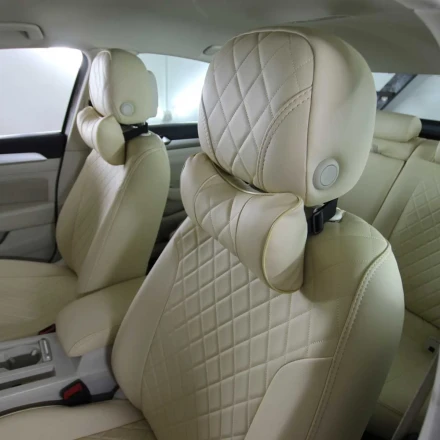 Чехлы на Volkswagen Passat B8 (Фольксваген Пассат Б8) из экокожи EG