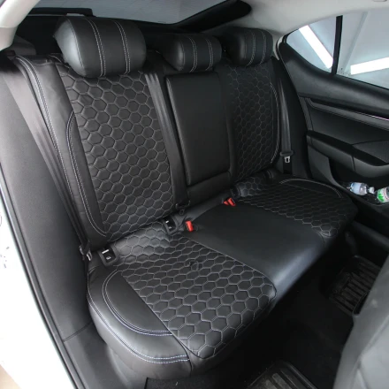 Авточехлы модельные на Skoda Octavia A8 (Шкода Октавия А8) из экокожи VE