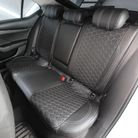 Авточехлы модельные на Skoda Octavia A8 (Шкода Октавия А8) из экокожи VE