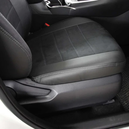 Чехлы на Toyota RAV4 XA50 (Тайота РАВ4) из экокожи и антары Eco Lazer+Antara 2020 (P)