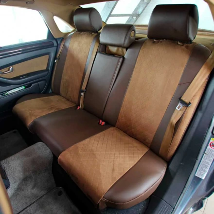 Чехлы на Audi A8 D3 (Ауди А8) из экокожи и антары ELA2020R