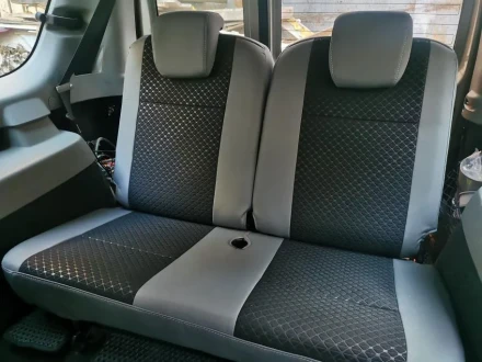 Чехлы на Renault Logan MCV (Рено Логан МСВ) на 7 мест из ткани серо-черные