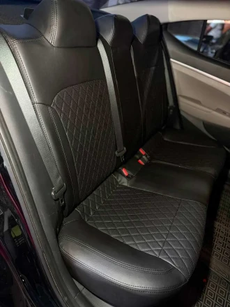 Чехлы на Hyundai Elantra AD из экокожи с перфорацией и прстрочкой ромб Comfort Plus 3