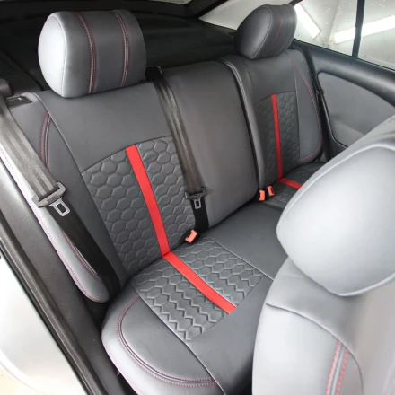 Чехлы на Skoda Octavia Tour (Шкода Октавия Тур) из экокожи ES серо-красные