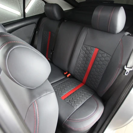 Чехлы на Skoda Octavia Tour (Шкода Октавия Тур) из экокожи ES серо-красные