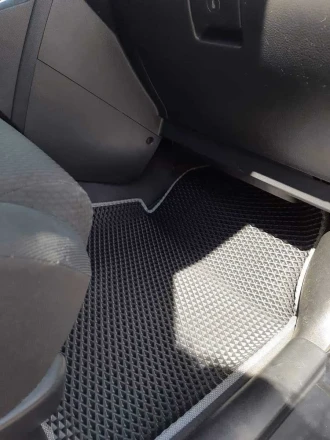 3D EVA коврики с бортами до 5 см на Toyota Corolla Verso (Тайота Королла Версо)