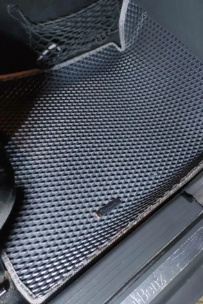 3D EVA коврики на Mercedes-Benz W203 (Мерседес) с бортами до 10 см