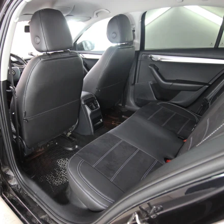 Чехлы на Skoda Octavia A7 (Шкода Октавия А7) из экокожи и антары Vip Elite