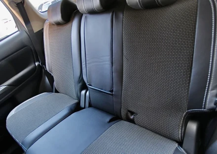 Чехлы на Suzuki Swift из экокожи и ткани Vip Elite