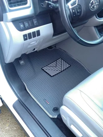 3D EVA коврики с бортами до 5 см на Toyota Highlander XU50 7 мест (Тайота Хайлендер)