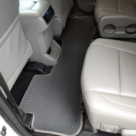 3D EVA коврики с бортами до 5 см на Toyota Highlander XU50 7 мест (Тайота Хайлендер)