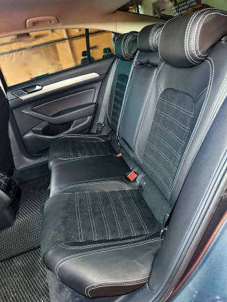 Чехлы на Volkswagen Passat B8 (Фольксваген Пассат Б8) из экокожи и алькантары Comfort Plus 3