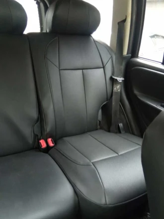 Чехлы на Jeep Grand Cherokee II WJ из экокожи с перфорацией