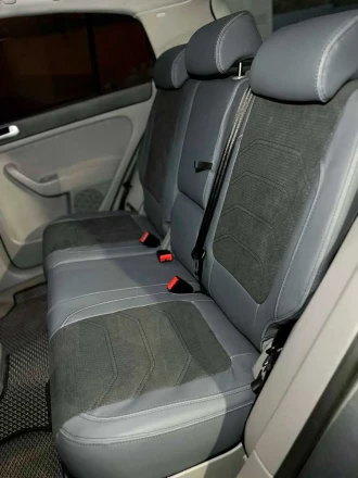 Чехлы на Volkswagen Golf Plus (Фольксваген Гольф Плюс) из экокожи и алькантары Comfort Plus 3