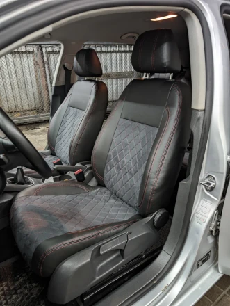 Чехлы на Volkswagen Golf V (Вольксваген Гольф 5) из экокожи и польской алькантары VE