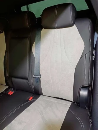 Чехлы BYD Song Plus из экокожи и алькантары (с отверстием возле подголовника)