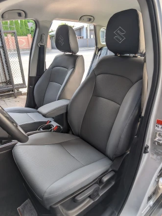 Авточехлы на Suzuki S-Cross (Сузукі С-Кросс) из экокожи