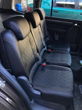 Чехлы на Volkswagen Touran I из экокожи Sport 3