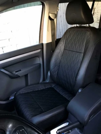 Чехлы на Volkswagen Touran I из экокожи Sport 3