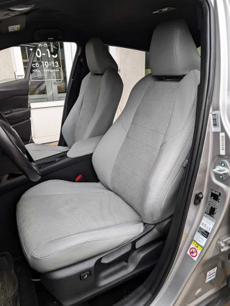 Чехлы на Toyota C-HR из экокожи и алькантары Sport 3