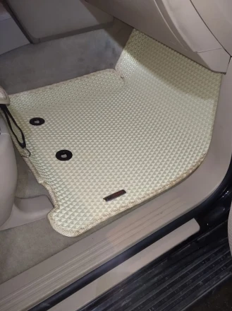 3D EVA коврики с бортами до 5 см Toyota Land Cruiser 200 (Тайота Ленд Крузер 200)