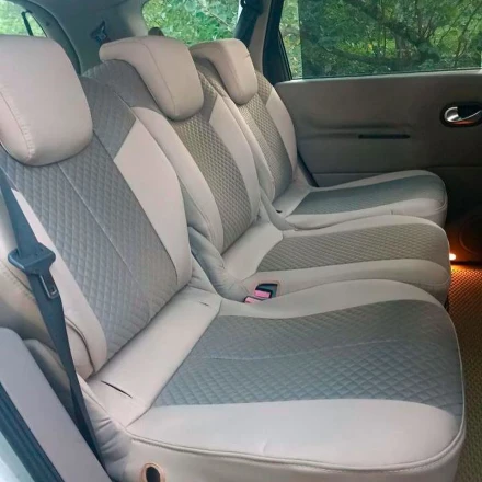 Чехлы на Renault Scenic II из ткани с тиснением бежевые