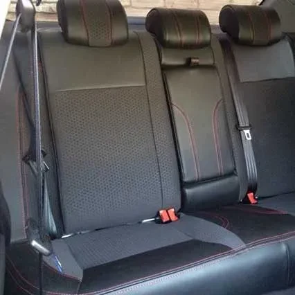 Чехлы на Geely Emgrand 7 из экокожи и ткани Comfort 3