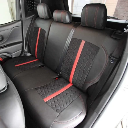 Чехлы на Jeep Renegade из экокожи и польской алькантары ES